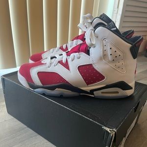 Jordan Carmine 6’s!! RARELY worn! VERY good condition!!